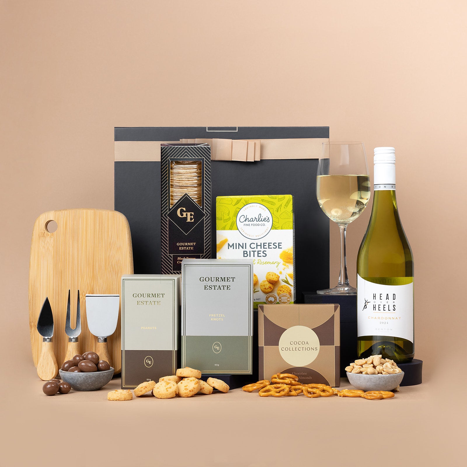 White Wine and Nibbles Hamper – Milly & Henry