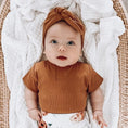 Load image into Gallery viewer, Snuggle Hunny Chestnut Ribbed Topknot