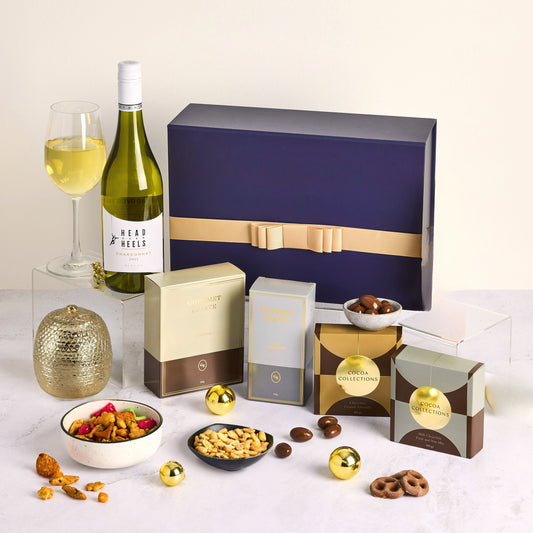 White Deluxe Hamper