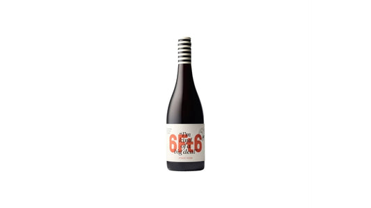 6Ft6 Pinot Noir Gift Box