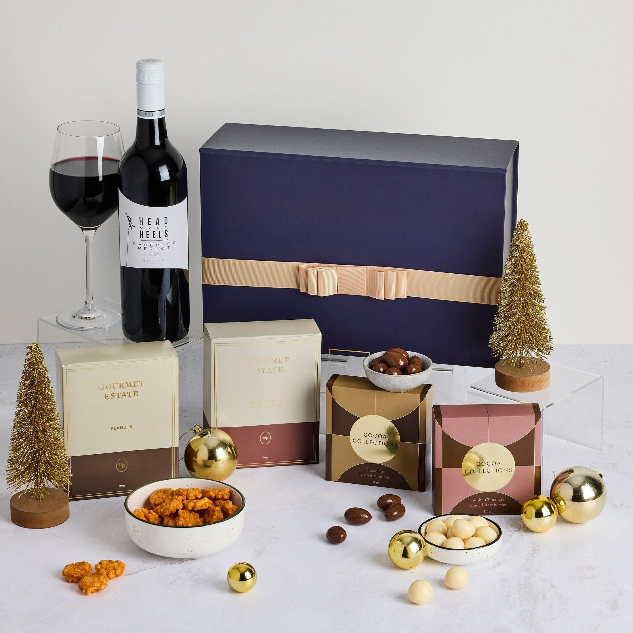 Red Deluxe Christmas Hamper